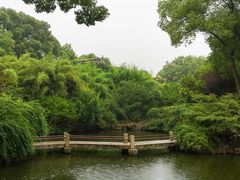 -汇龙潭