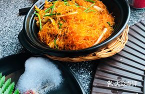 Crab Roe Vermicelli Stew