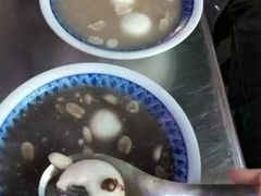 -六合夜市