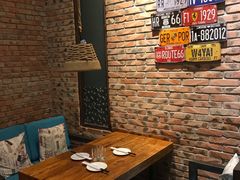 -苹果树下艺术餐厅(宋庄店)