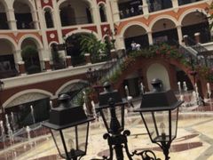 -佛罗伦萨小镇广佛名品奥特莱斯(疏港路店)