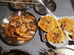 -围炉肉舍•炭烤活鳗•丹东海鲜烤肉(步行街店)