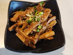 -馋三尺蟹粉小笼(人民广场店)