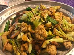 -95号酱骨·一块豆腐(展春园西路店)