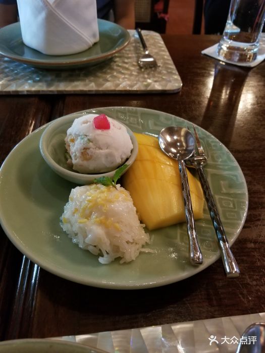 baan khanitha芒果捞饭图片