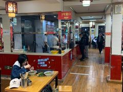 大堂-门框胡同百年卤煮(新街口店)