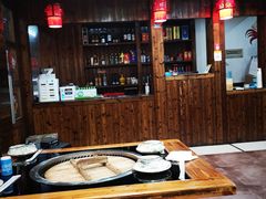 大堂-三里屯土灶炖公鸡地锅鸡(江东店)