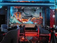 -屋有岛沉浸游戏旗舰店(中山公园店)