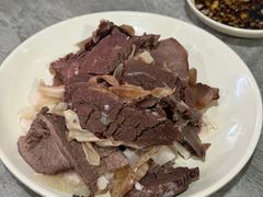 -何永光123鲜牛肉馆(1号店)