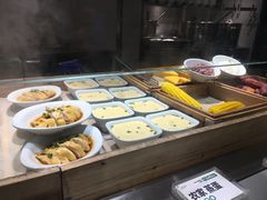 自助取餐区-老乡鸡(上海白玉兰广场店)