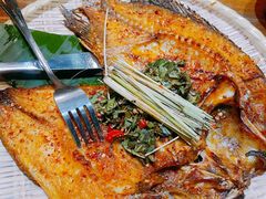 香茅草烤罗非鱼-云海肴·云南小炒·汽锅鸡(天津国金汇店)