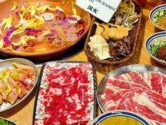 -洱火云南酸菜牛肉火锅(石景山当代商城店)