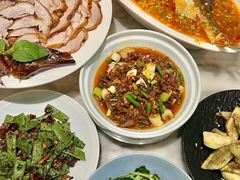 -雀蓝川菜(奥体广场店)