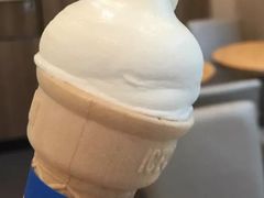 香草味甜筒-DQ·蛋糕·冰淇淋(富华里店)