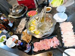 -牛一煲美食(江高店)