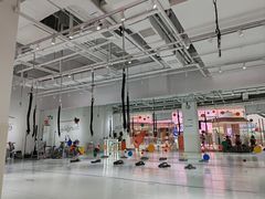 -Jumphai室内蹦极运动