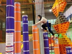 -嗨翻Hi-Fun竞技主题乐园·蹦床亲子生日轰趴(国光1937店)