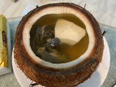 椰子乌鸡汤-點無缺茶楼·海鲜酒家(世博店)