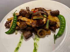 牛肝菌雪花牛肉-三利音·东方司宴(外滩店)