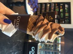 iphone_upload_pic-GODIVA(王府井apm店)