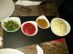 -HIGH FIVE哈福手工汉堡(桂林路店)