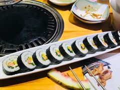 -唯成•韩国炭火烤肉 유성고기