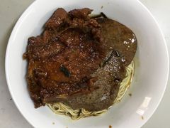 大排素鸡拌面-小桃园餐厅