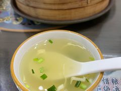 -笑来喜馄饨小笼工坊(通扬路店)