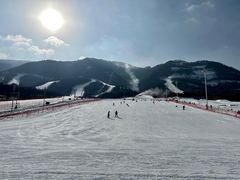 -鳌山滑雪度假区