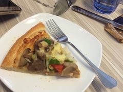 -必胜客(武汉欢乐谷店)