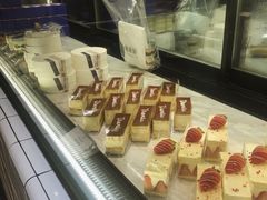 -黑草莓(重庆路店)