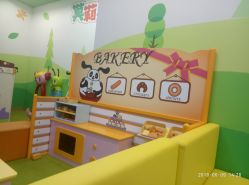 -莫莉幻想儿童乐园(北京天通苑华联店)