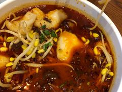 -渝是乎酸菜鱼(龙旗购物中心店)