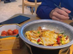 -蜜桃餐厅·伴山(绿宝广场店)