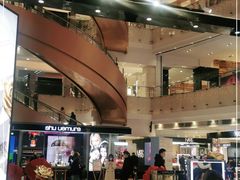 -新世界大丸百货