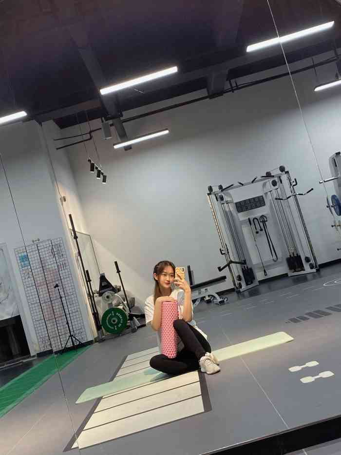 ninaw666 2020年7月21日 打分 260 /人 生完孩子胖了30斤,朋友介绍