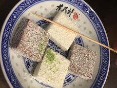 -黄氏许牛奶甜品专家(水晶街店)
