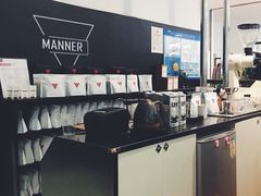 自助取餐区-Manner Coffee(芮欧百货店)