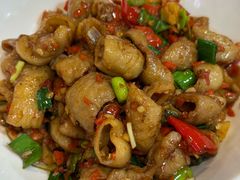 酸菜爆炒肥肠-笨罗卜浏阳菜馆(龙华鹏润达店)