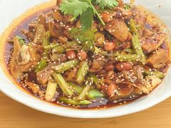 凉拌土鸡-柏合黄记豆腐皮饭店