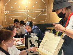 -麦当劳(中山公园龙之梦店)