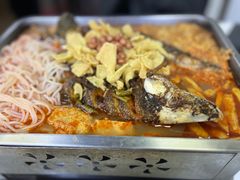 -在巷子里的烤肉店·螺蛳粉烤鱼·牛蛙(和美城店)