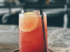 -UNI UNI(环亚凯瑟琳店)