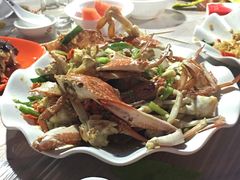 -覃记海鲜美食餐厅