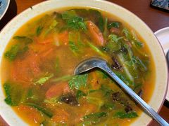 生态绿色杂菜汤-云山竹·傣味手抓饭·野生菌孔雀宴·云南特色菜(昆明老街店)