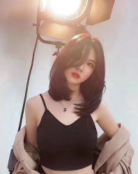 -东秀护肤造型