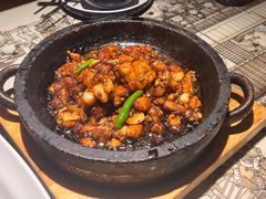 酱爆石锅蛙-绿茶餐厅(龙湖星悦荟店)