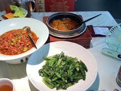 -千百味红餐厅·非遗江西菜(绿地双子塔总店)