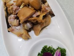 -李家猪蹄融合菜馆(河松街店)