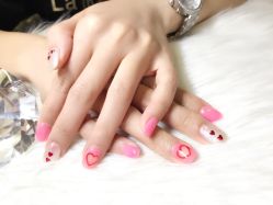 -Love Lady Nail